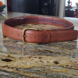 HP!🥳🥳💫💫!80s leather travel belt with inner zipper